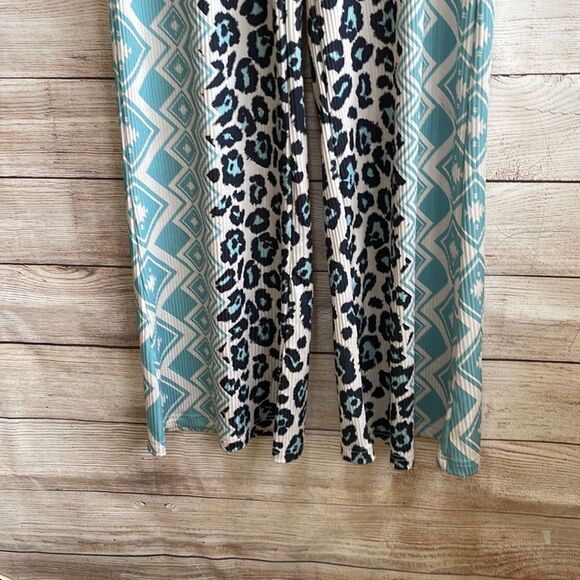 CRAZY TRAIN LEOPARD PRINT WIDE LEG PALAZZO PANTS - Picture 3 of 6